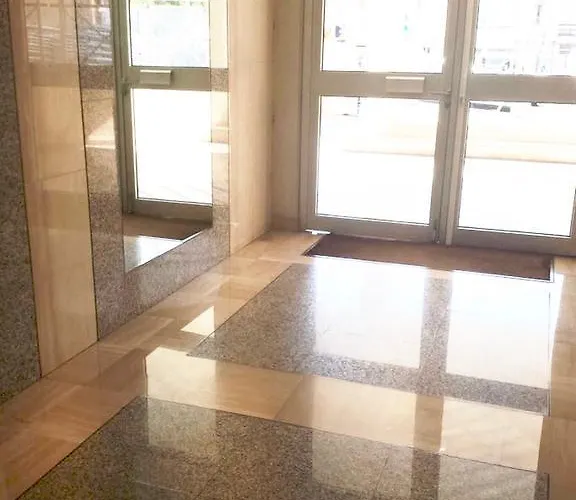 Suquet's Luxury Apartman