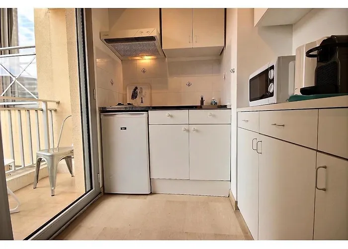 Suquet's Luxury Apartment